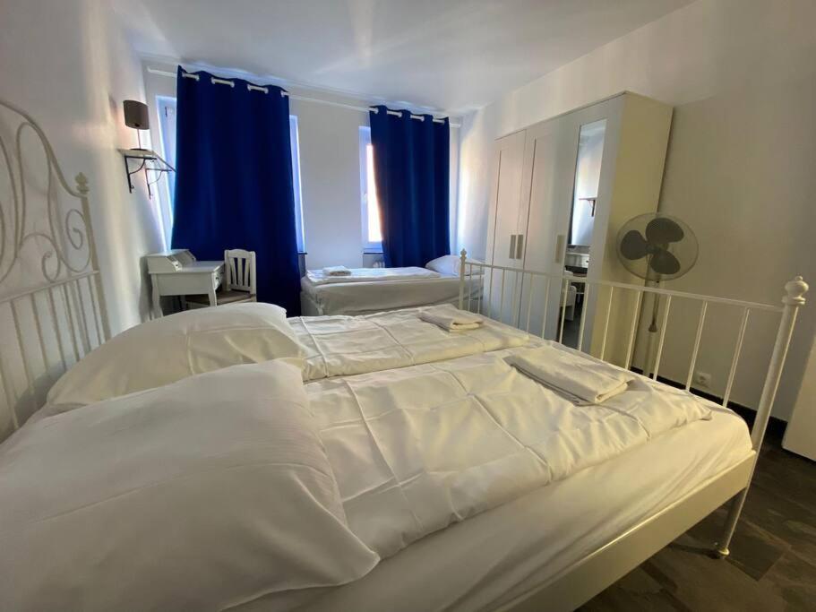 Fain Apartments Francoforte sul Meno Esterno foto